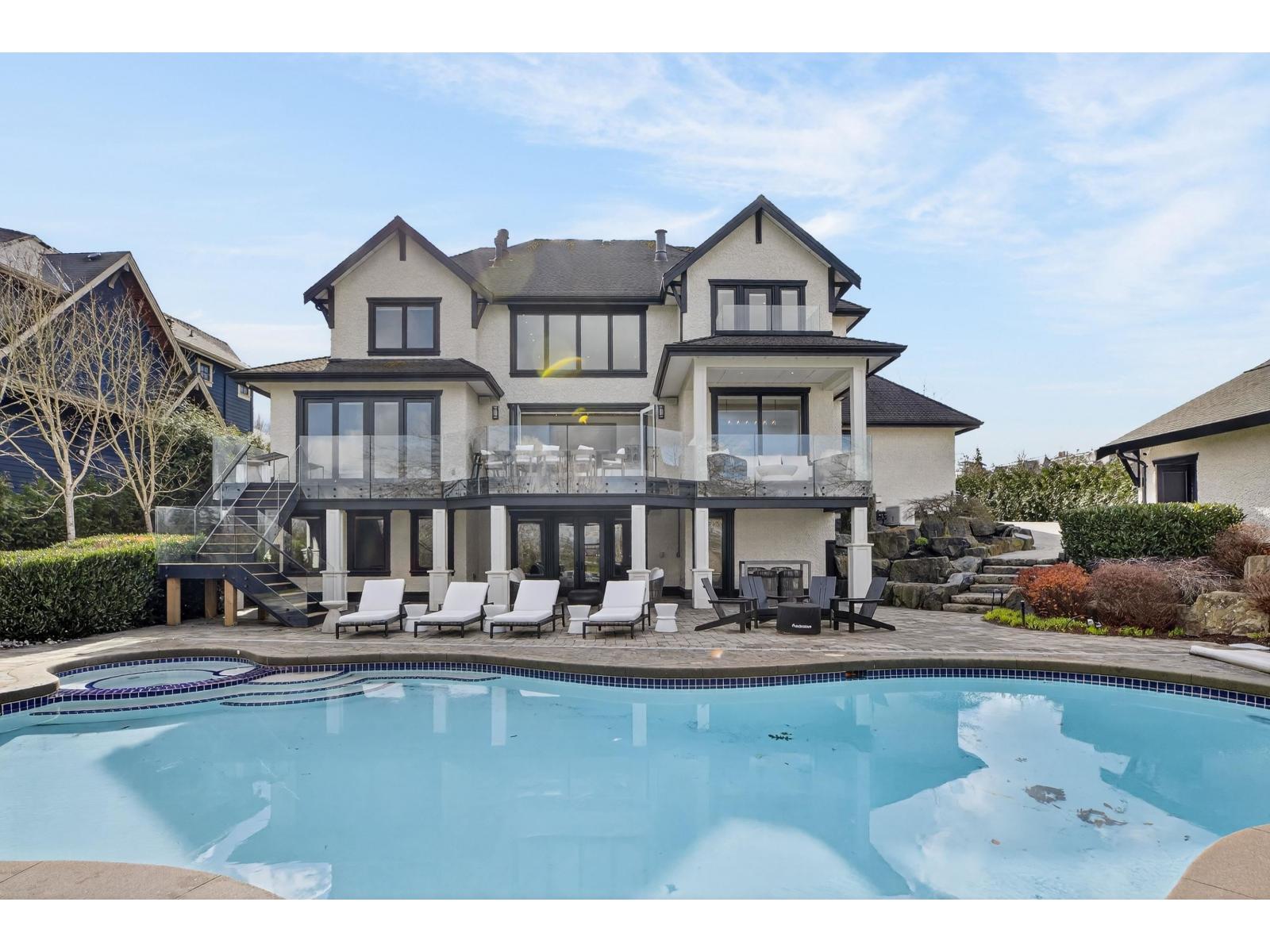 20055 2 Avenue, Langley, British Columbia  V2Z 0A3 - Photo 1 - R3099981