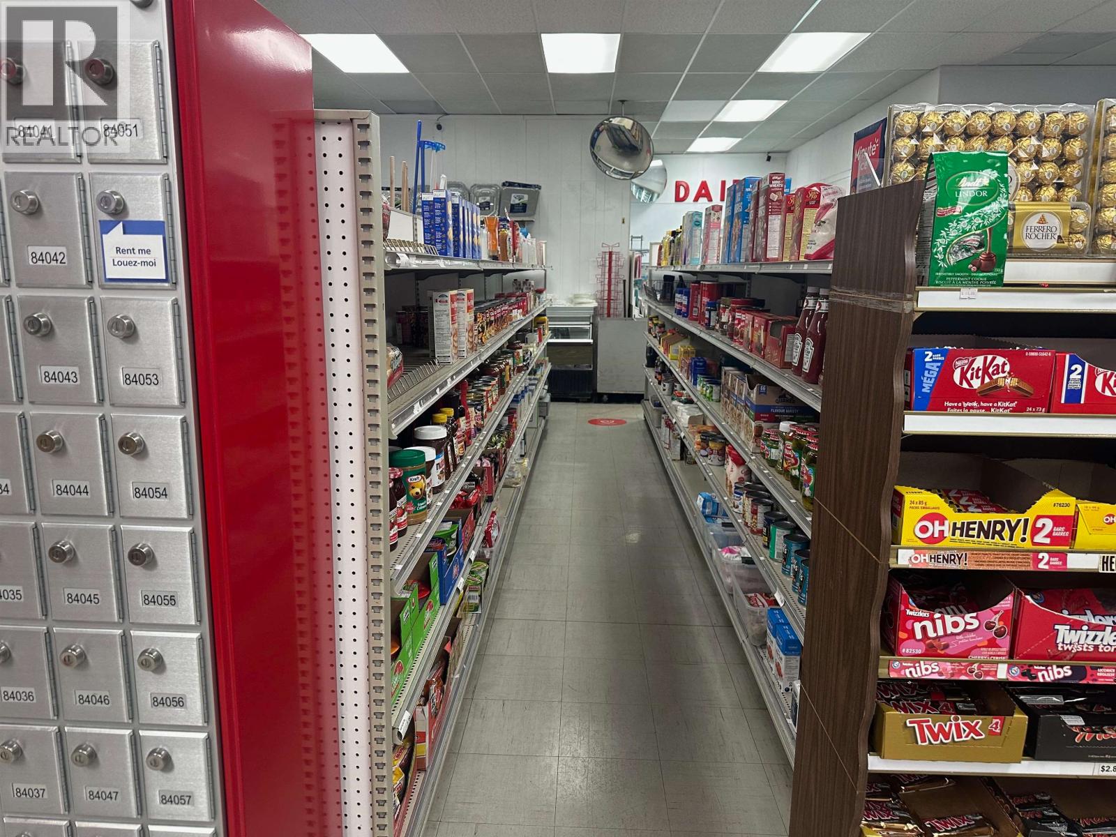 Unknown Address, ,    - Photo 11 - C8077050