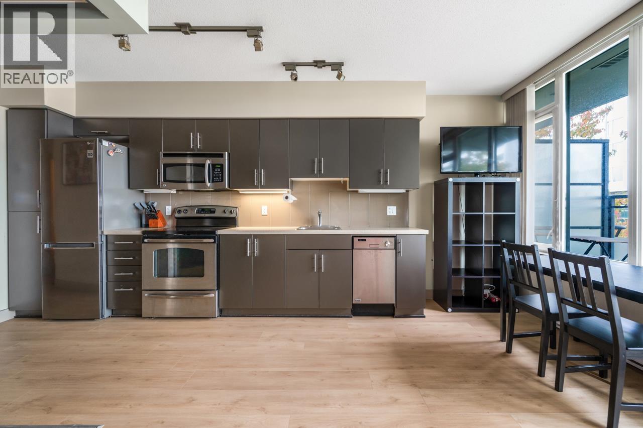 417 9009 CORNERSTONE MEWS, Burnaby, British Columbia