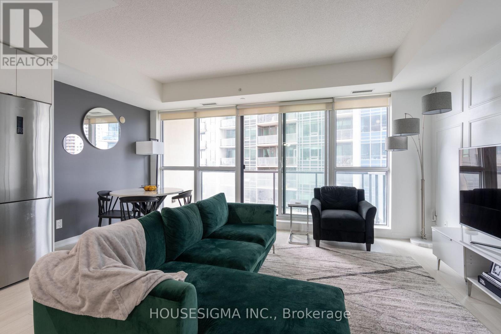 802 - 51 East Liberty Street, Toronto, Ontario  M6K 3P8 - Photo 9 - C12889356