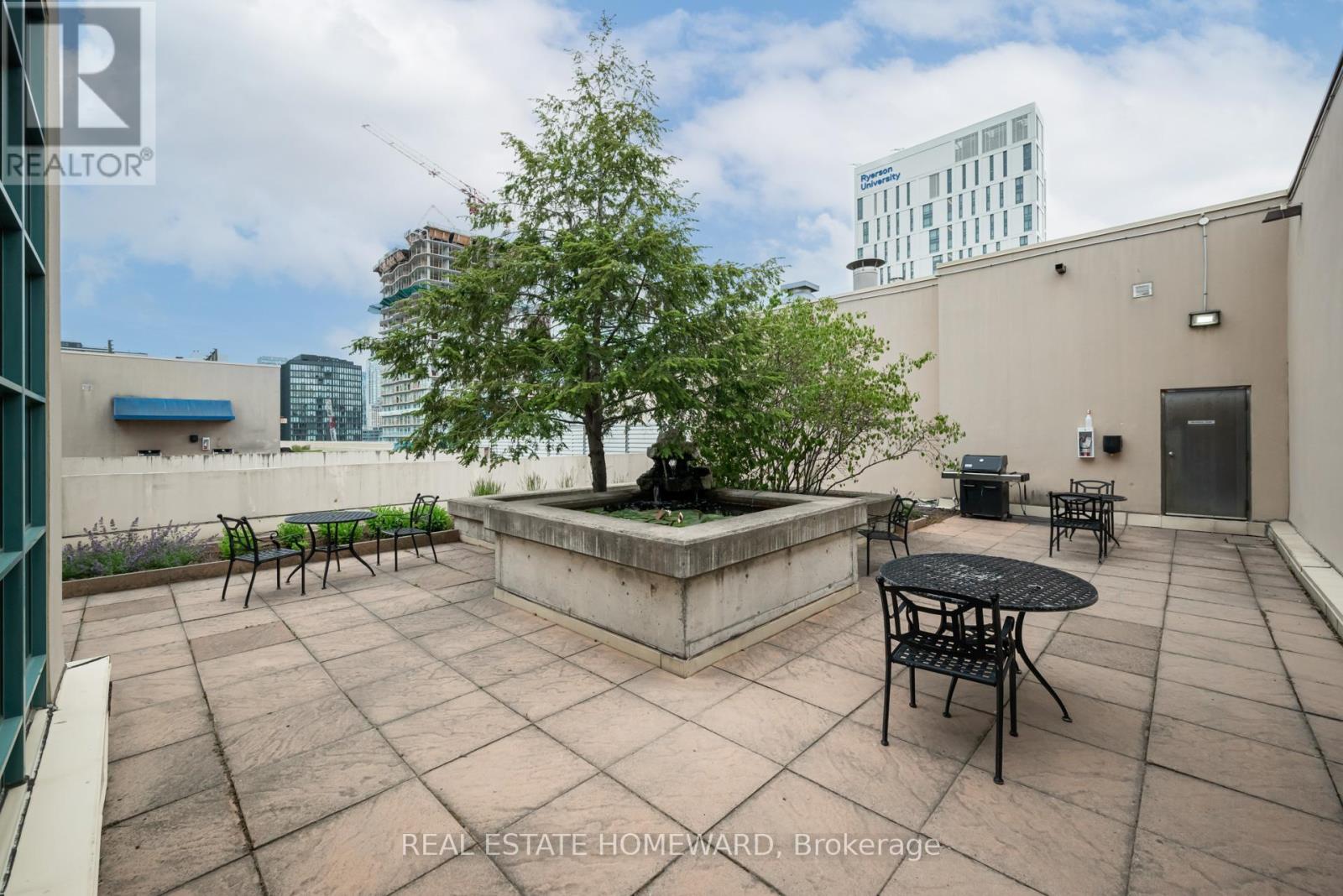 958 - 155 Dalhousie Street, Toronto, Ontario  M5B 2P7 - Photo 24 - C12889372