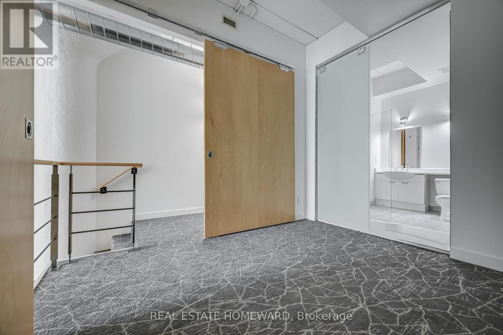 958 - 155 Dalhousie Street, Toronto, Ontario  M5B 2P7 - Photo 8 - C12889372