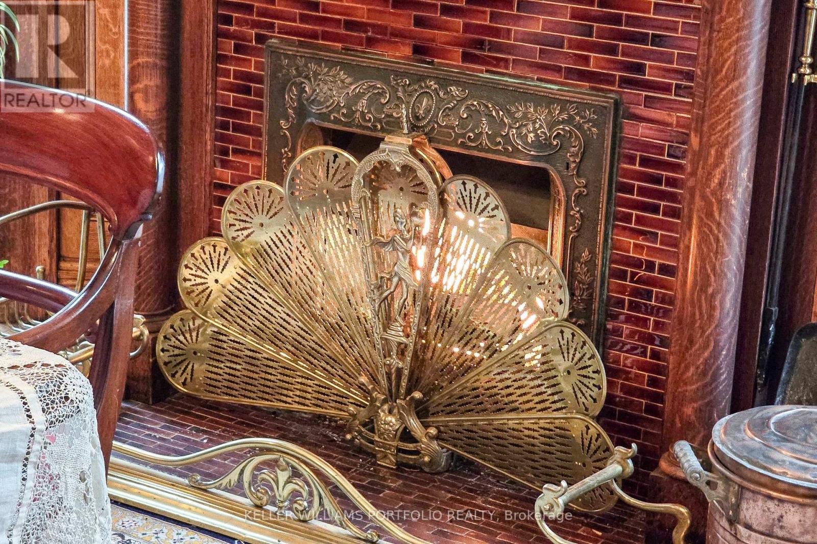 Main & 2nd - 97 Glengrove Avenue W, Toronto, Ontario  M4R 1N8 - Photo 18 - C12889376