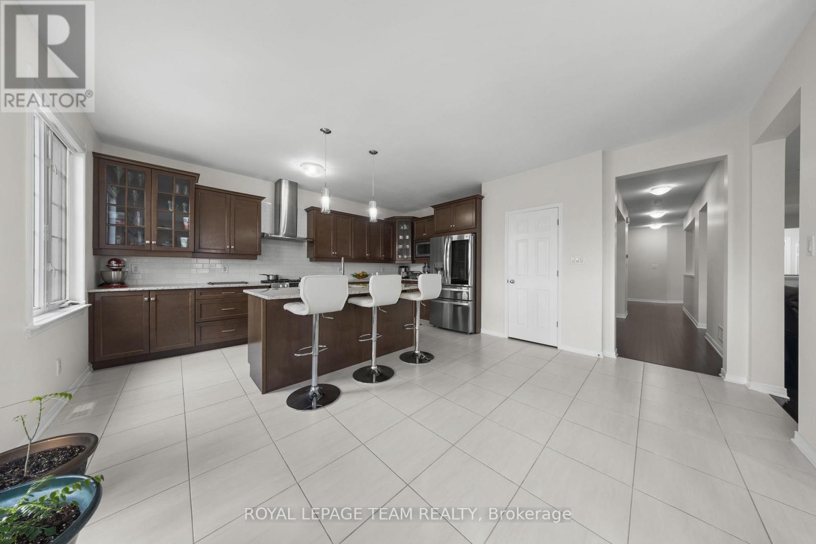 118 Culloden Crescent, Ottawa, Ontario  K2J 5Z9 - Photo 15 - X12889396