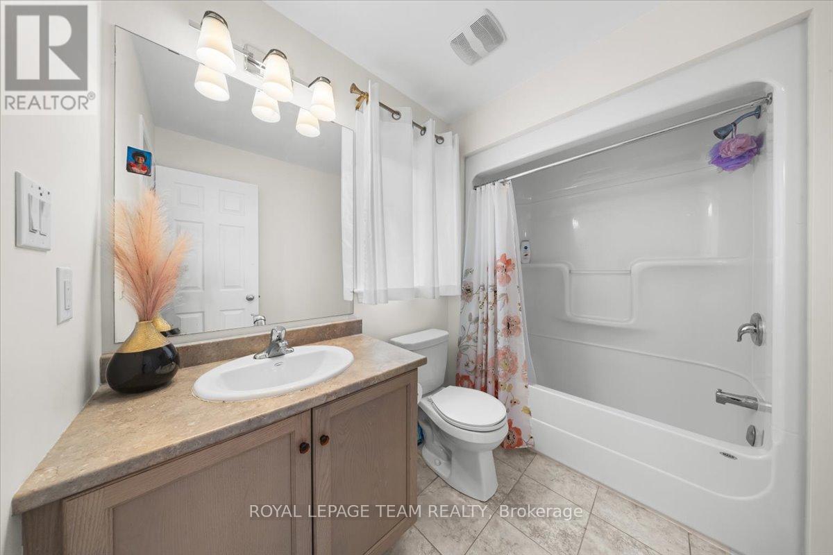 118 Culloden Crescent, Ottawa, Ontario  K2J 5Z9 - Photo 28 - X12889396