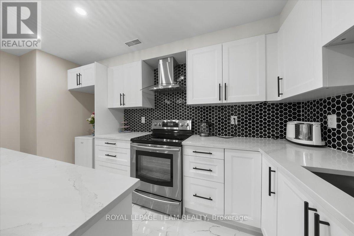 118 Culloden Crescent, Ottawa, Ontario  K2J 5Z9 - Photo 36 - X12889396