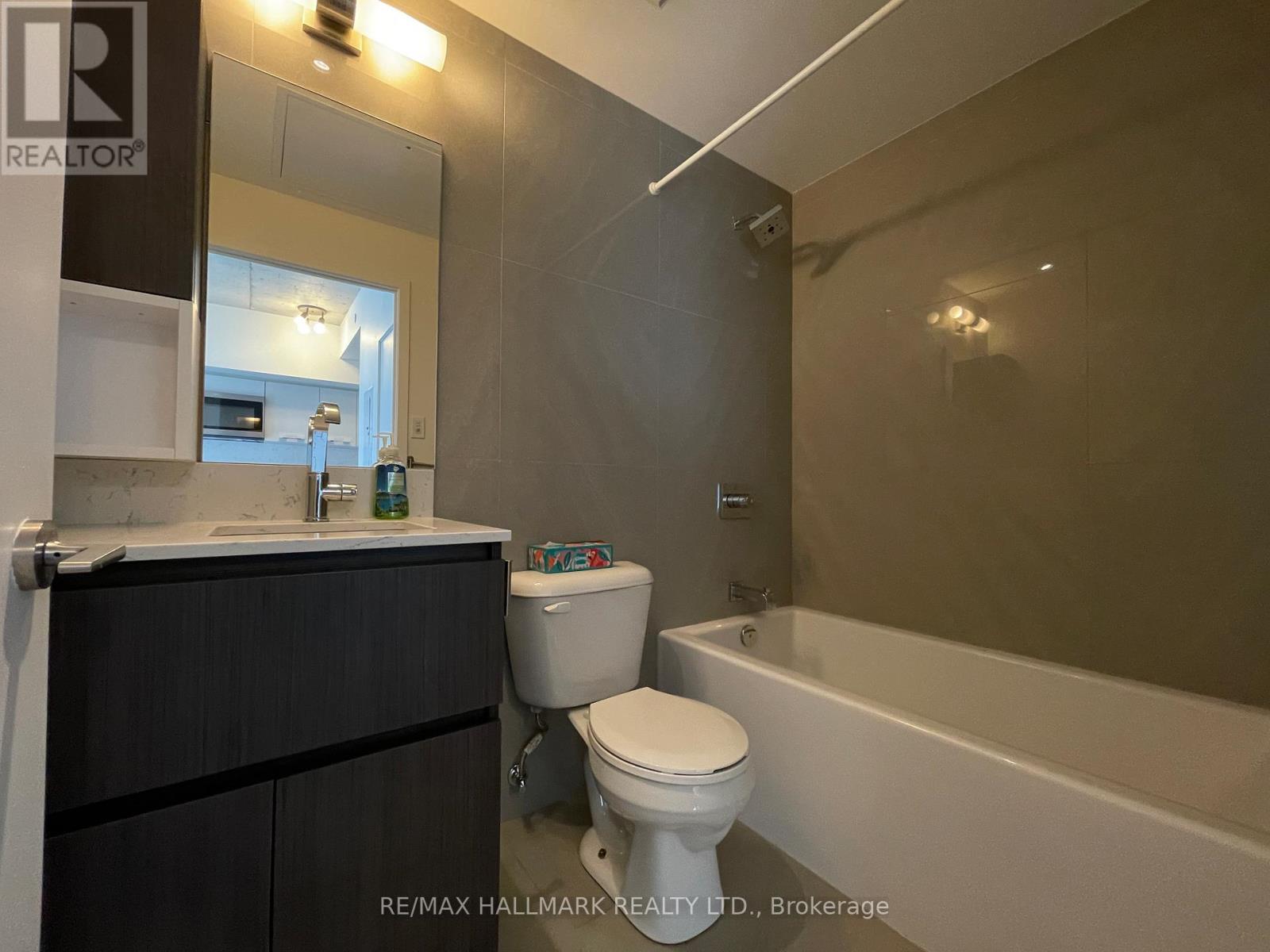 814 - 30 Baseball Place, Toronto, Ontario  M4M 0E8 - Photo 14 - E12889370