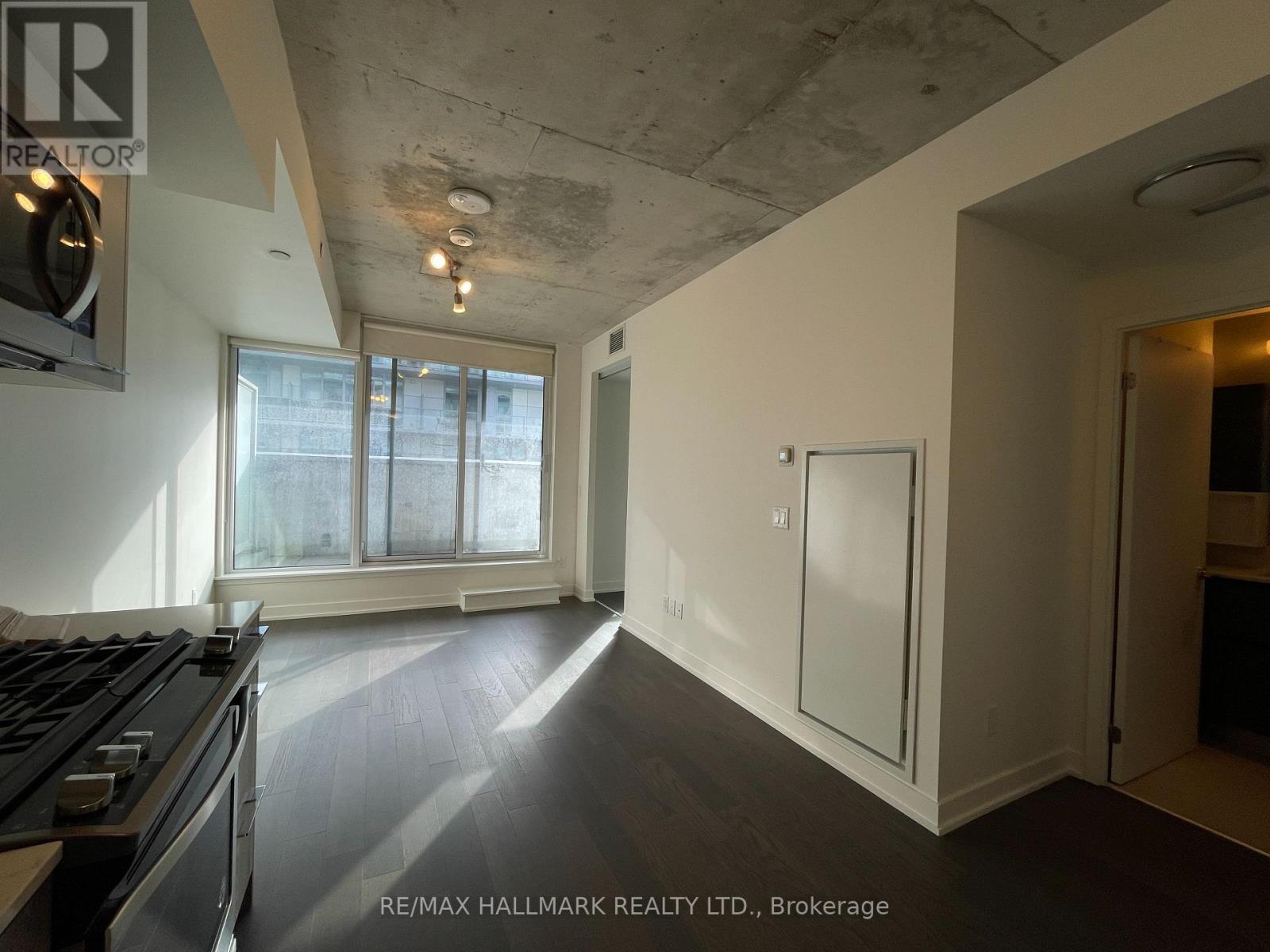 814 - 30 Baseball Place, Toronto, Ontario  M4M 0E8 - Photo 3 - E12889370