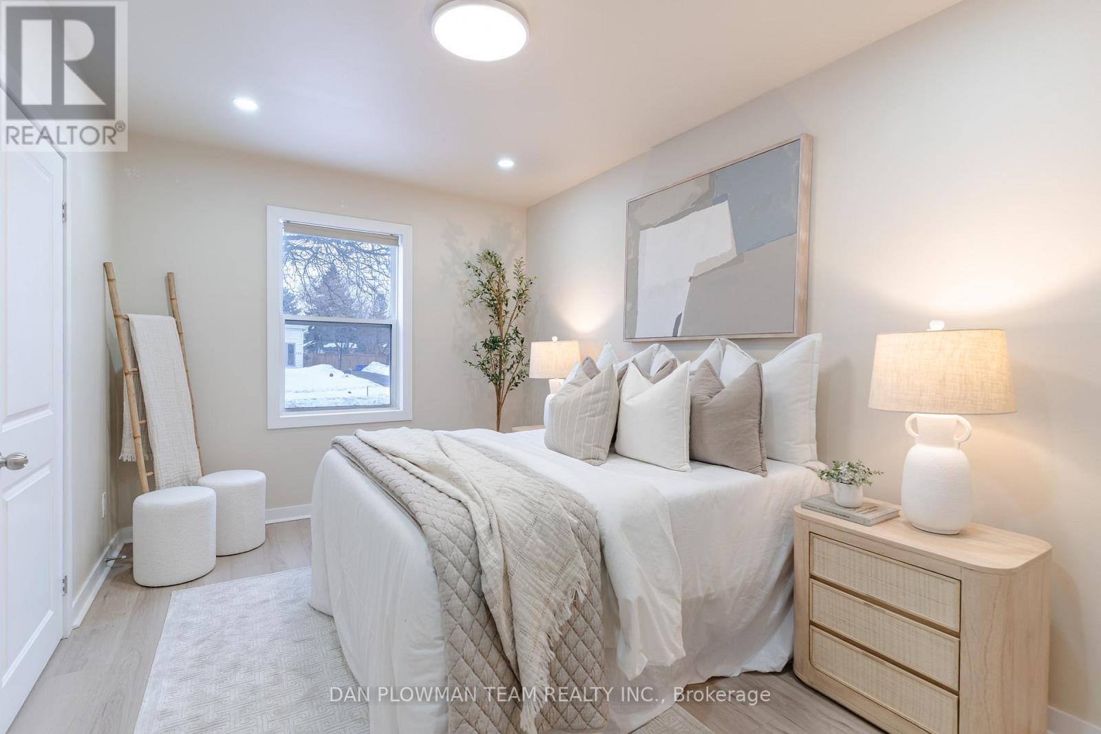 752 Douglas Street, Oshawa, Ontario  L1H 5C7 - Photo 13 - E12889394