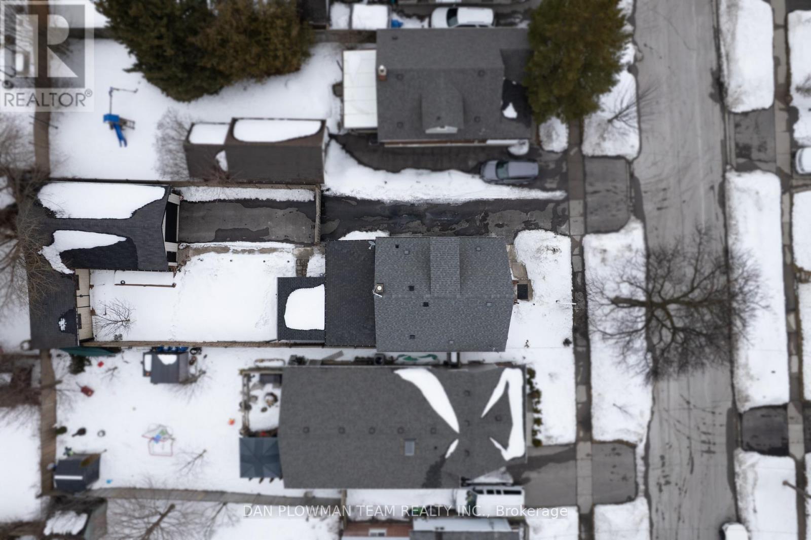 752 Douglas Street, Oshawa, Ontario  L1H 5C7 - Photo 38 - E12889394