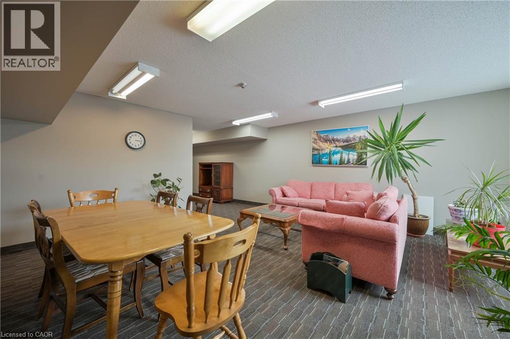 35 Green Valley Drive, Kitchener, Ontario  N2P 2A5 - Photo 26 - 40812544