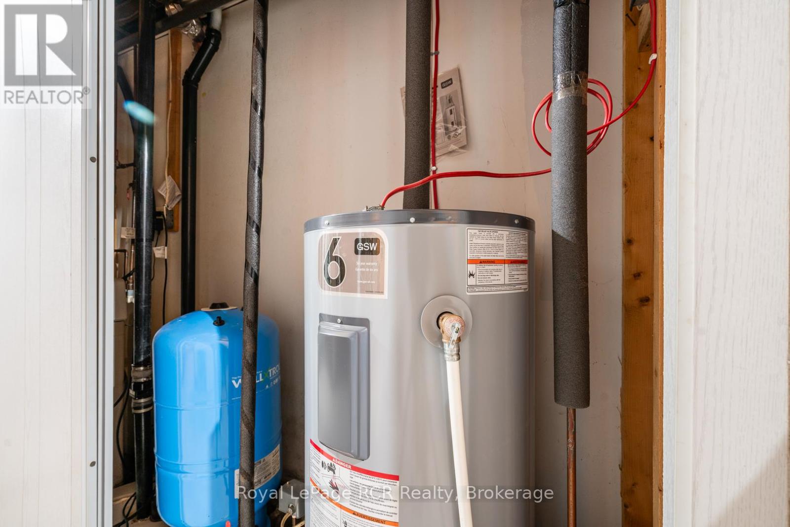 1003 Victoria Street, West Grey, Ontario  N0G 1C0 - Photo 34 - X12889374