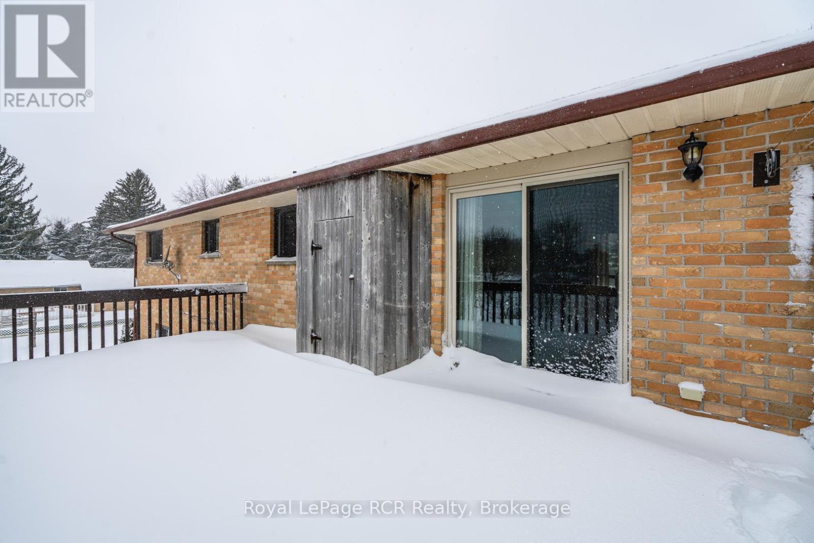 1003 Victoria Street, West Grey, Ontario  N0G 1C0 - Photo 38 - X12889374