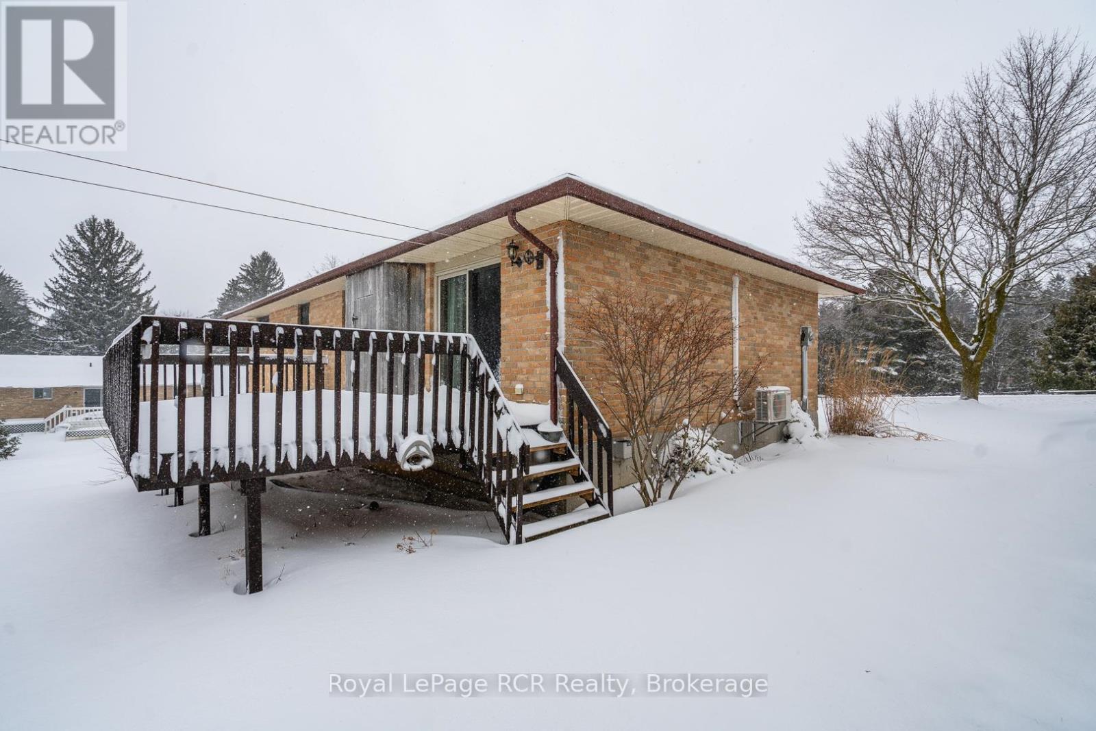 1003 Victoria Street, West Grey, Ontario  N0G 1C0 - Photo 39 - X12889374