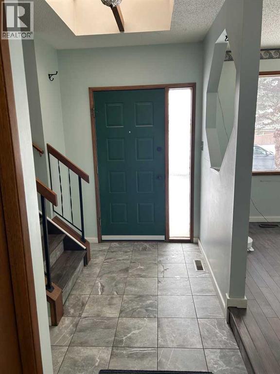 35 Strong Avenue Se, Medicine Hat, Alberta  T1B 3E8 - Photo 9 - A2266377