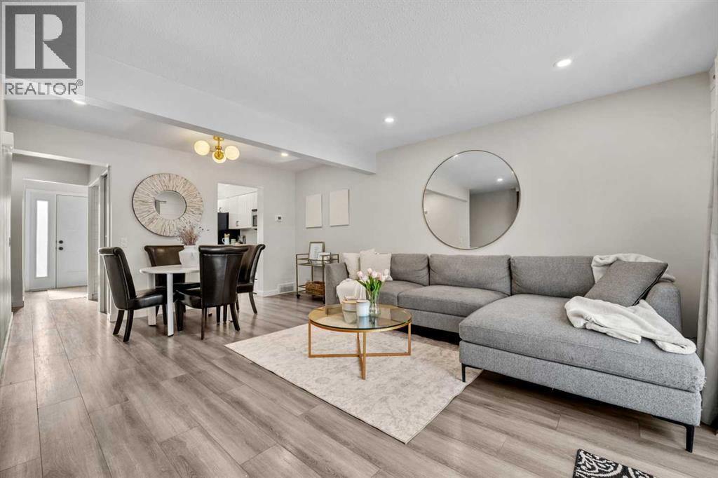 19, 330 Canterbury Drive Sw, Calgary, Alberta  T2W 1H6 - Photo 9 - A2292120