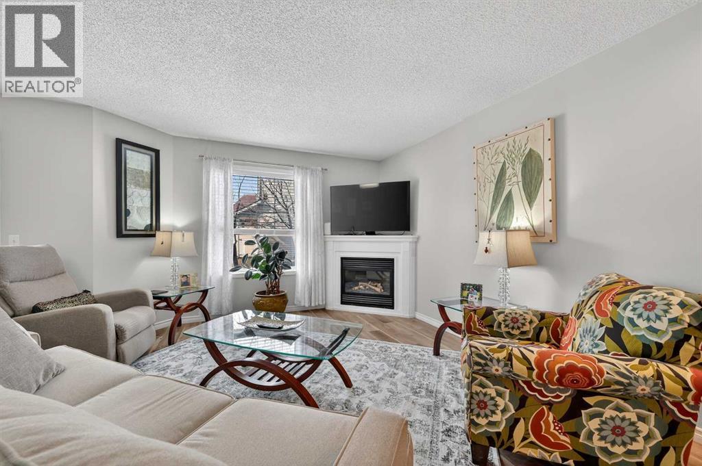 68 Douglas Glen Park Se, Calgary, Alberta  T2Z 3Z3 - Photo 7 - A2292196