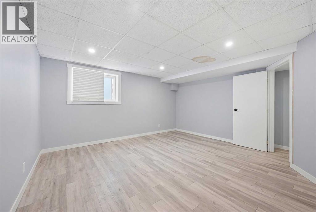 128 Ridgegate Way Sw, Airdrie, Alberta  T4B 1A9 - Photo 24 - A2293079