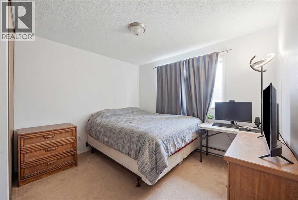 128 Ridgegate Way Sw, Airdrie, Alberta  T4B 1A9 - Photo 13 - A2293079