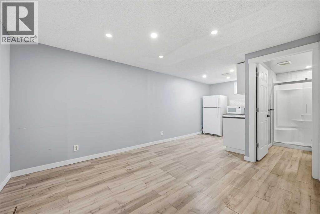 128 Ridgegate Way Sw, Airdrie, Alberta  T4B 1A9 - Photo 14 - A2293079