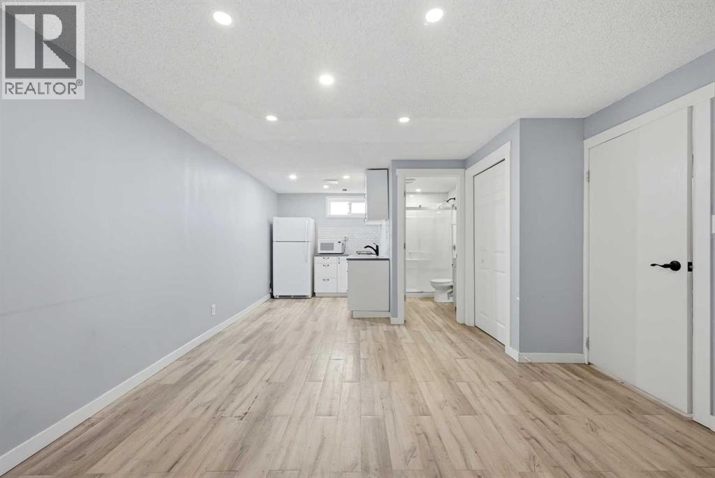 128 Ridgegate Way Sw, Airdrie, Alberta  T4B 1A9 - Photo 15 - A2293079