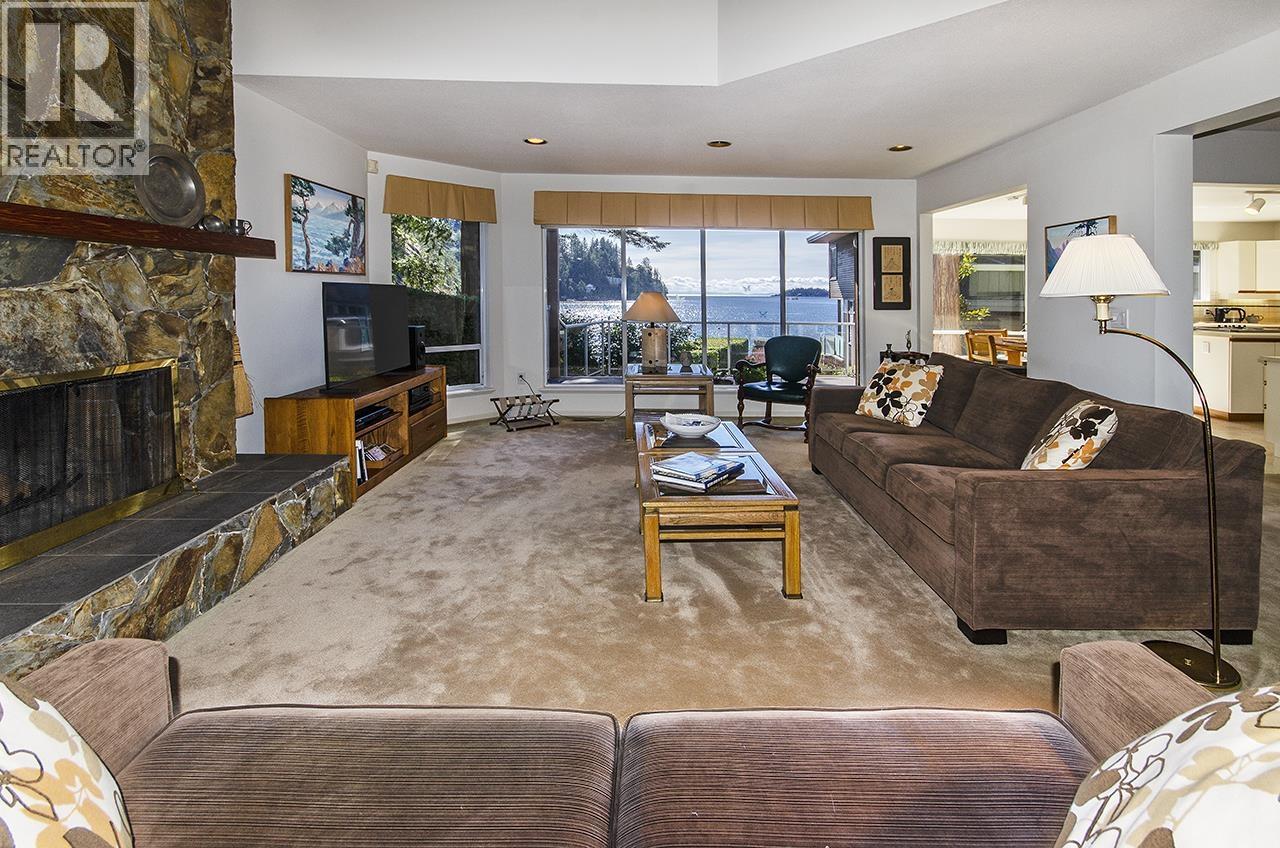 6760 Batchelor Bay Place, West Vancouver, British Columbia  V7W 3B7 - Photo 22 - R3100225