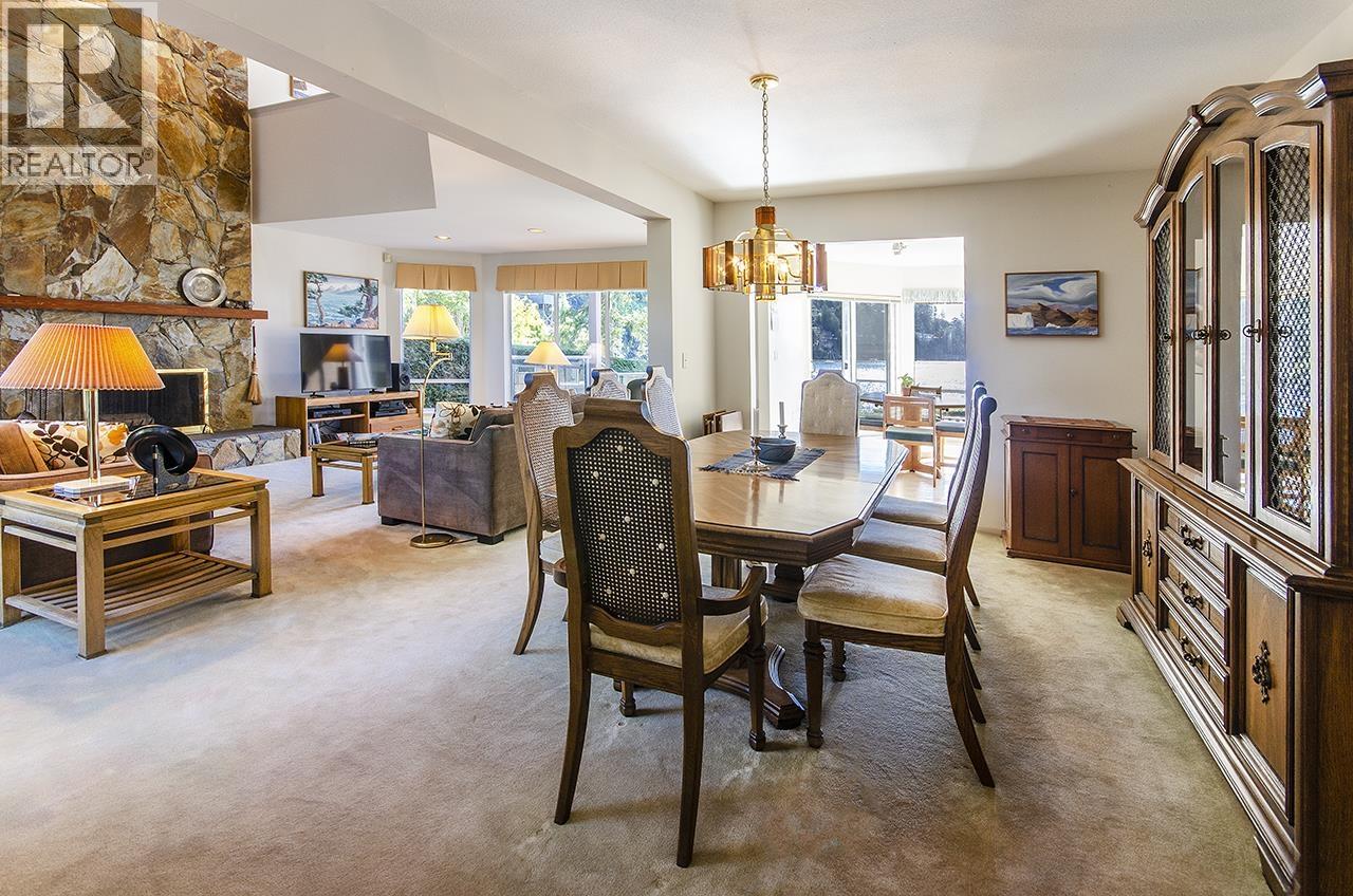 6760 Batchelor Bay Place, West Vancouver, British Columbia  V7W 3B7 - Photo 24 - R3100225