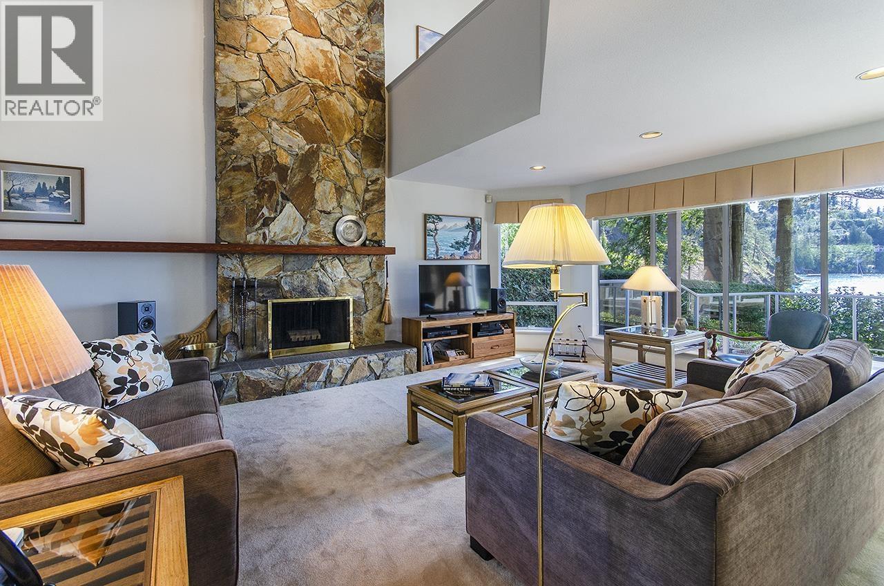 6760 Batchelor Bay Place, West Vancouver, British Columbia  V7W 3B7 - Photo 21 - R3100225