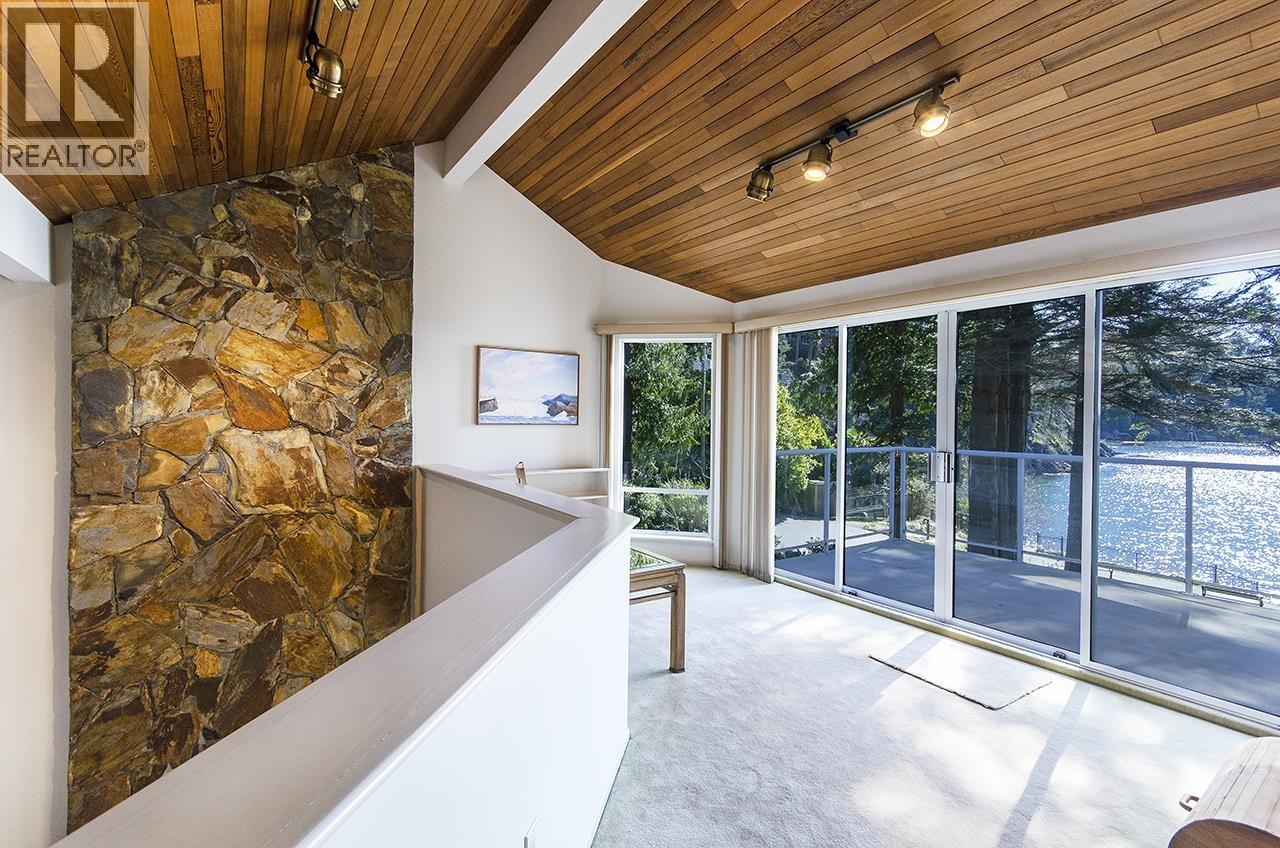 6760 Batchelor Bay Place, West Vancouver, British Columbia  V7W 3B7 - Photo 36 - R3100225