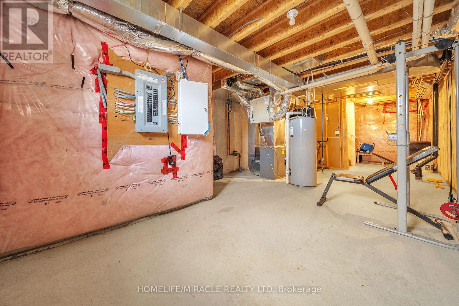 15 Finegan Circle, Brampton, Ontario  L7A 4Z7 - Photo 39 - W12889358