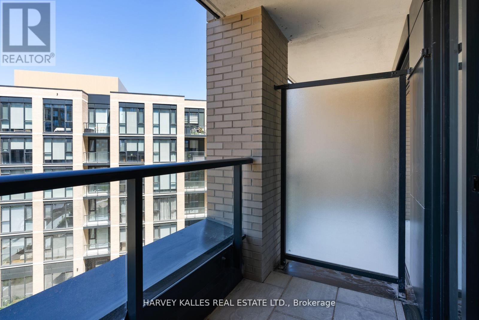 519 - 293 The Kingsway, Toronto, Ontario  M9A 3A9 - Photo 19 - W12889378