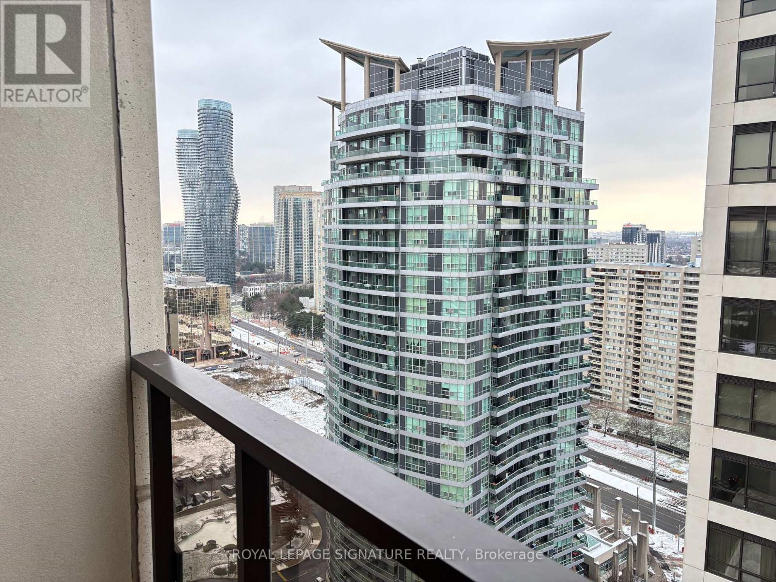 2202 - 36 Elm Drive, Mississauga, Ontario  L5R 0N3 - Photo 12 - W12889380