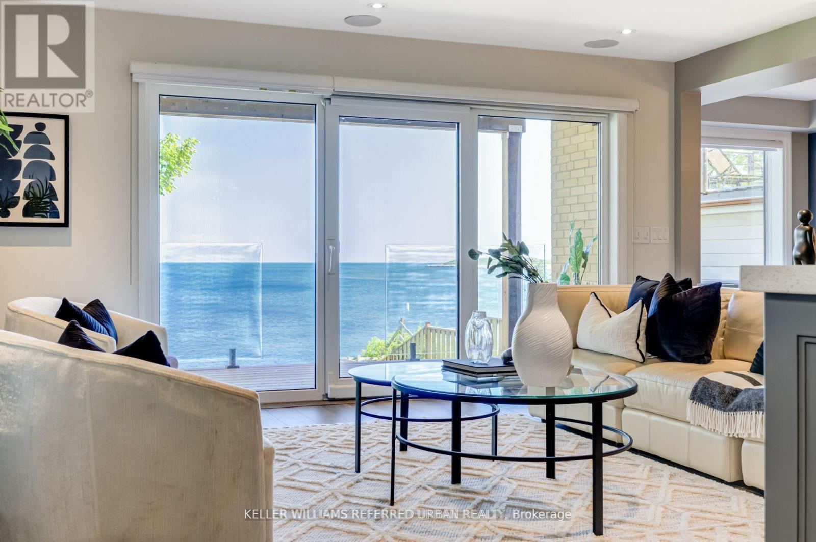 399 Lake Promenade, Toronto, Ontario  M8W 1C3 - Photo 14 - W12889386