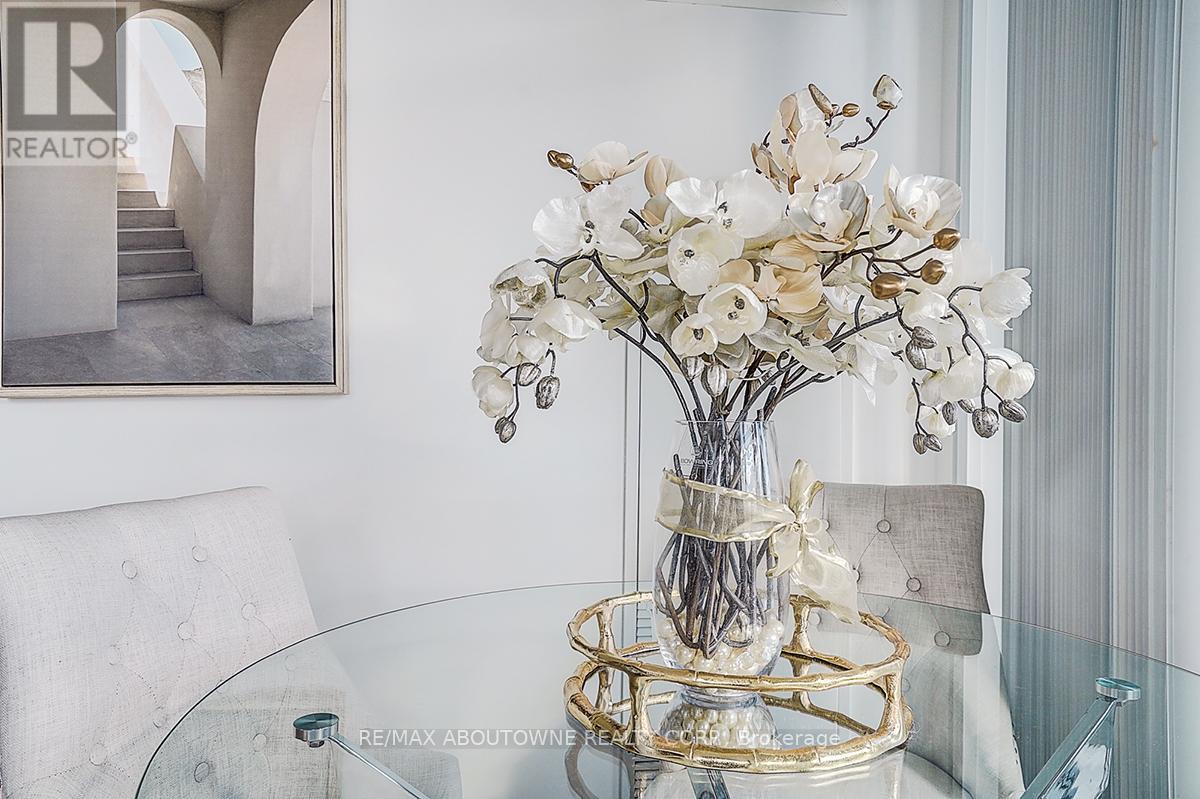 2005 - 360 Square One Drive, Mississauga, Ontario  L5B 0G7 - Photo 36 - W12889406