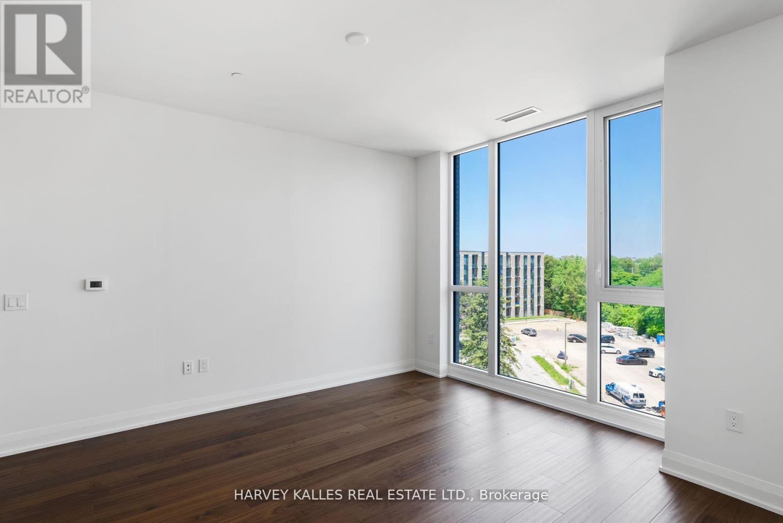 620 - 293 The Kingsway, Toronto, Ontario  M9A 3A9 - Photo 38 - W12889422