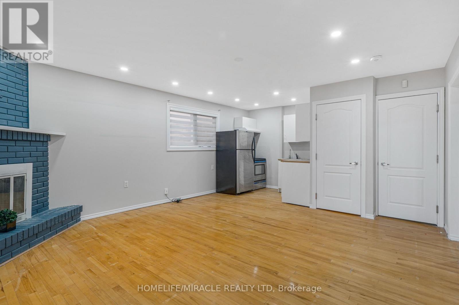 2 Envoy Boulevard, Hamilton, Ontario  L8G 4N1 - Photo 26 - X12889392