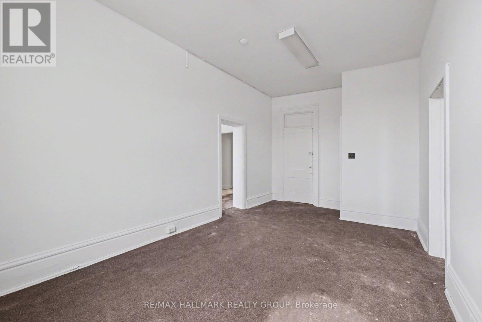 188-192 Raglan Street S, Renfrew, Ontario  K7V 1R1 - Photo 20 - X12824608