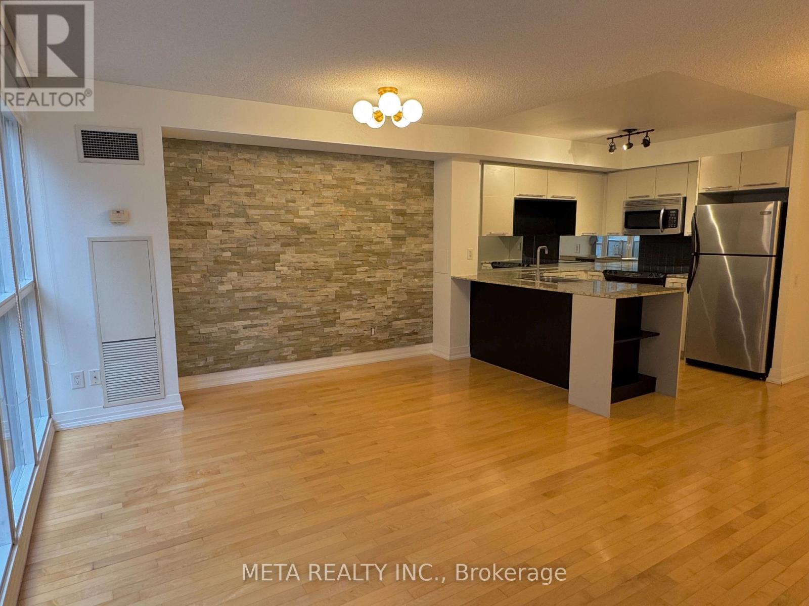 328 - 25 Carlton Street, Toronto, Ontario  M5B 1L4 - Photo 4 - C12889116