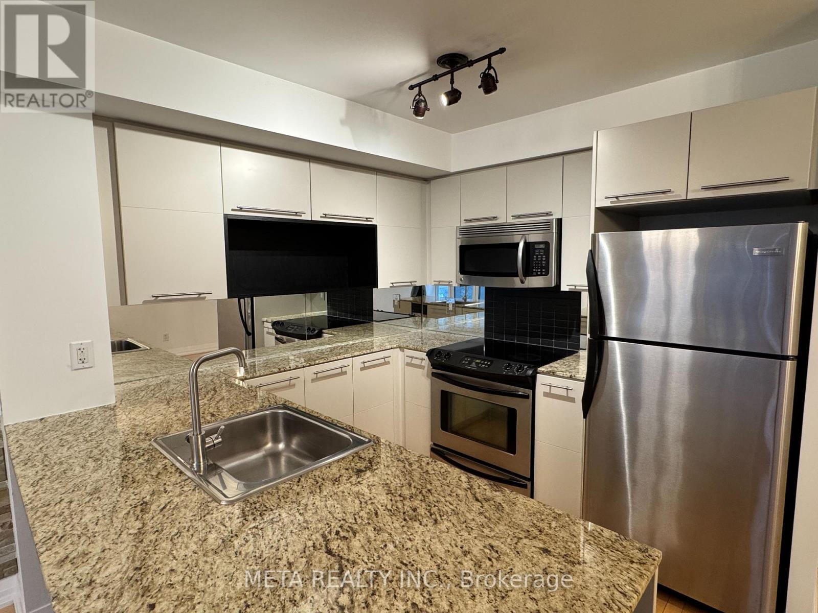 328 - 25 Carlton Street, Toronto, Ontario  M5B 1L4 - Photo 6 - C12889116