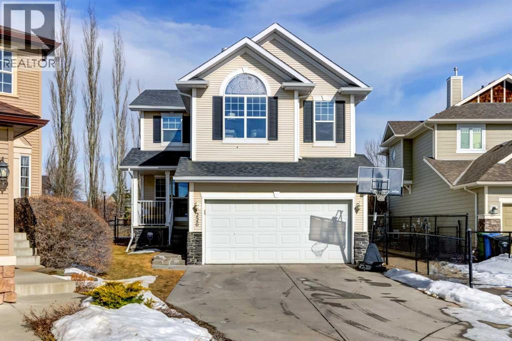 226 Cougarstone Gardens SW, Calgary, Alberta