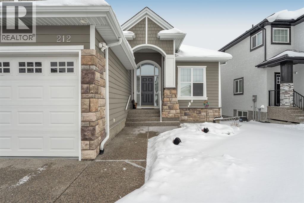 212 Muirfield Boulevard, Lyalta, Alberta  T0J 1Y0 - Photo 2 - A2293181