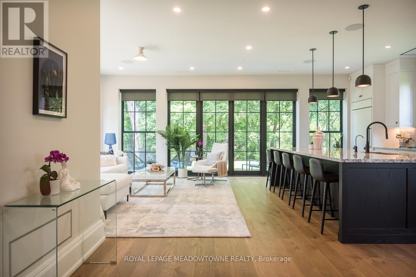 Main - 57 Victoria Street, Milton, Ontario  L9T 1S6 - Photo 9 - W12888722