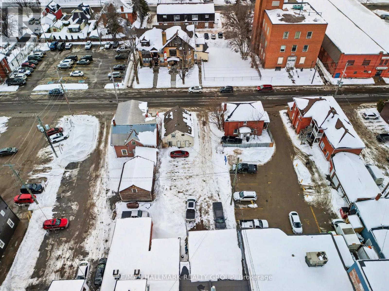 188-192 Raglan Street S, Renfrew, Ontario  K7V 1R1 - Photo 32 - X12824608