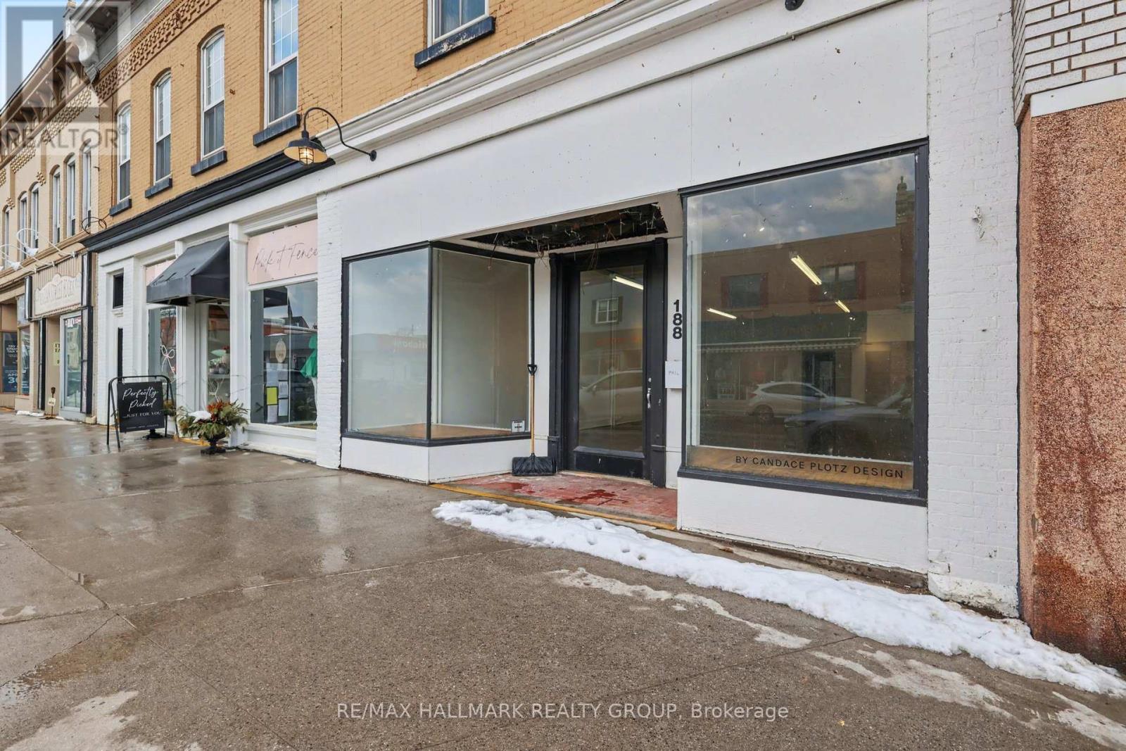 188-192 Raglan Street S, Renfrew, Ontario  K7V 1R1 - Photo 6 - X12824608