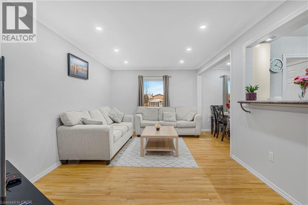 2 Envoy Boulevard, Hamilton, Ontario  L8G 4N1 - Photo 6 - 40812689