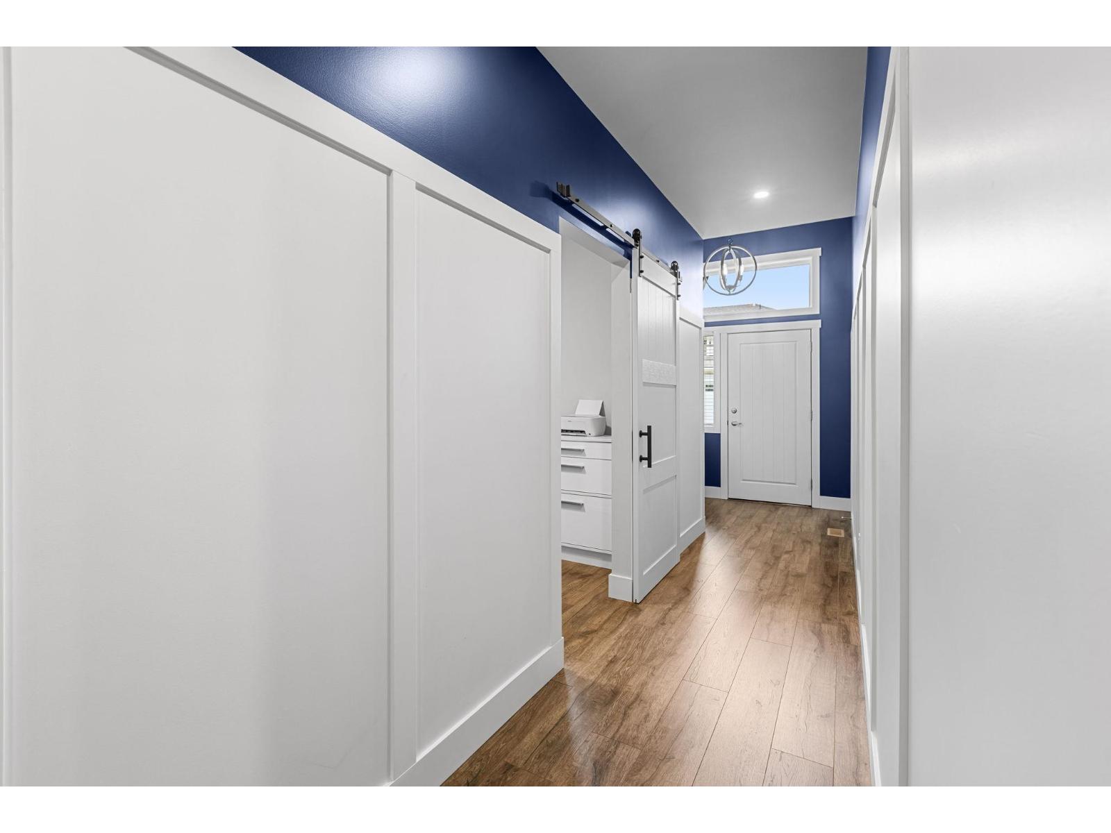 34 628 Mccombs Drive, Harrison Hot Springs, Harrison Hot Springs, British Columbia  V0M 1K0 - Photo 3 - R3098255