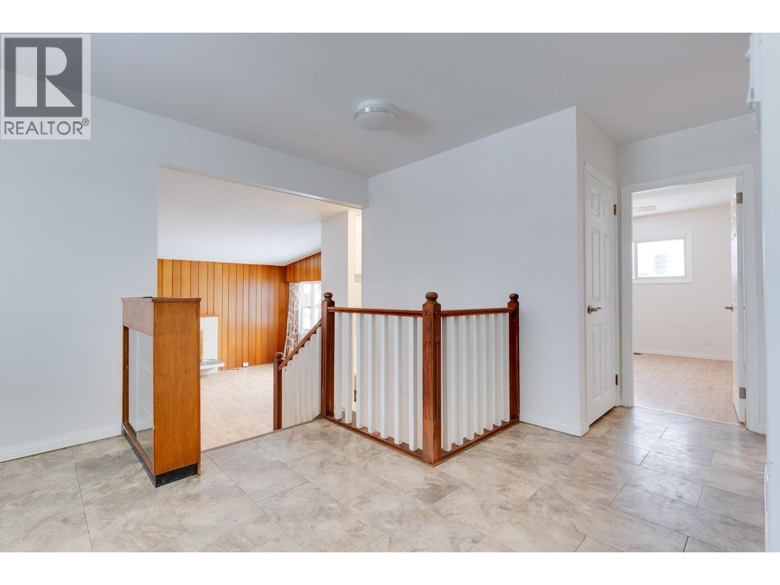 1221 Burden Street, Prince George, British Columbia  V2M 2J3 - Photo 13 - R3100359