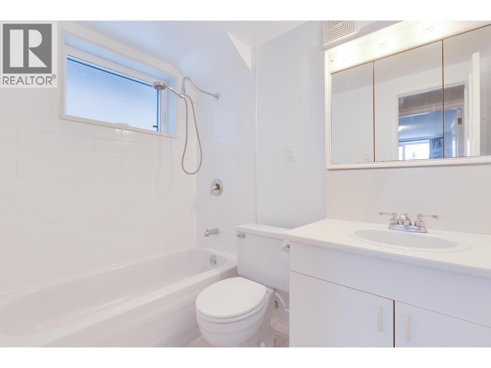 1221 Burden Street, Prince George, British Columbia  V2M 2J3 - Photo 21 - R3100359