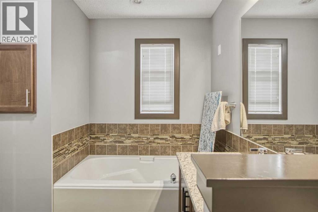 13 Evanscove Manor Nw, Calgary, Alberta  T3P 0E5 - Photo 25 - A2292440