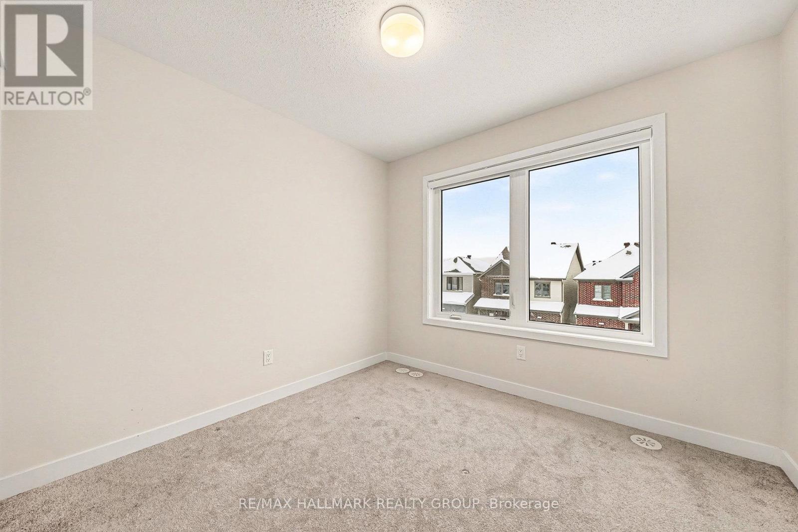 2426 Watercolours Way, Ottawa, Ontario  K2J 7A9 - Photo 15 - X12889442